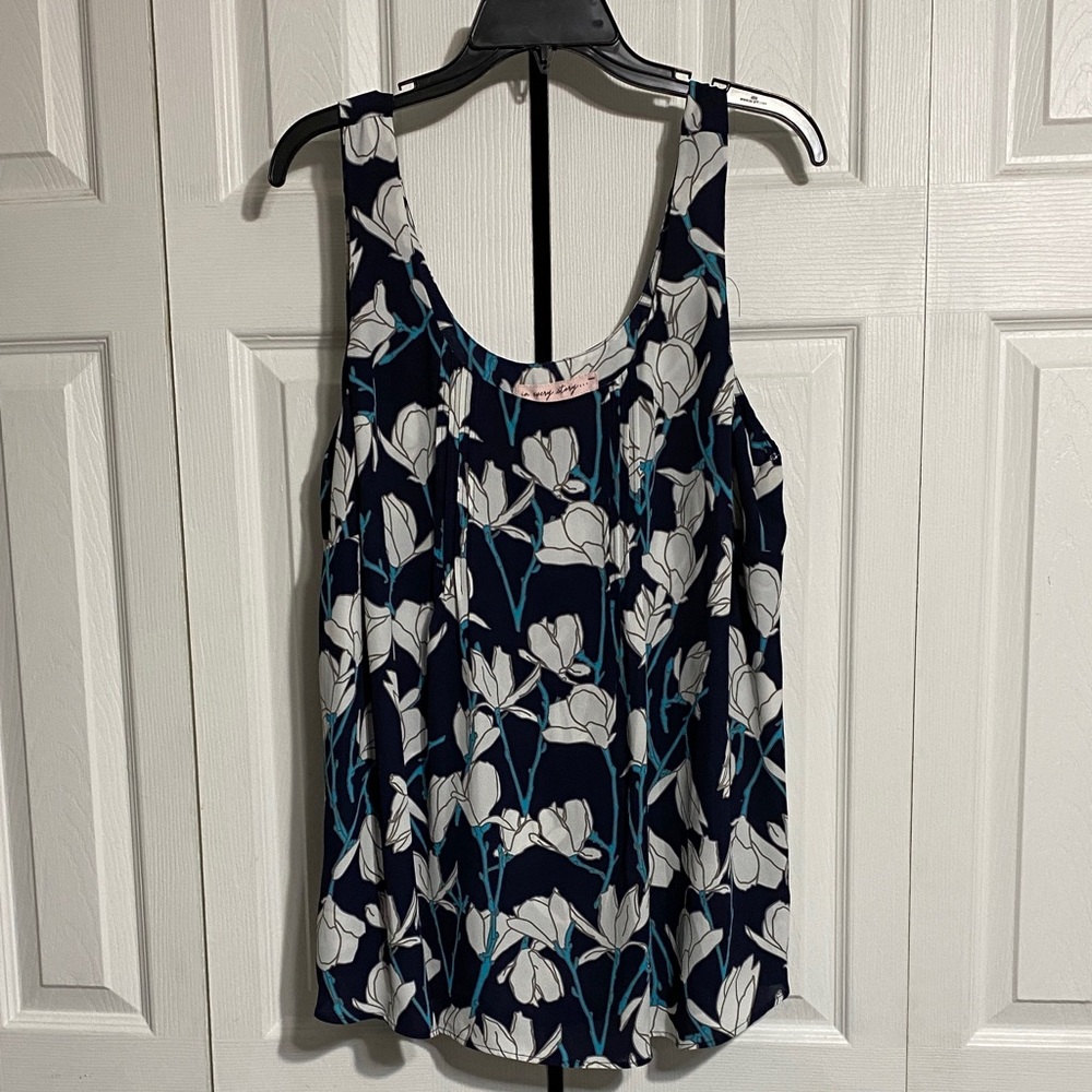 In every story navy white & teal tropical print tank top shirt blouse Size 1X